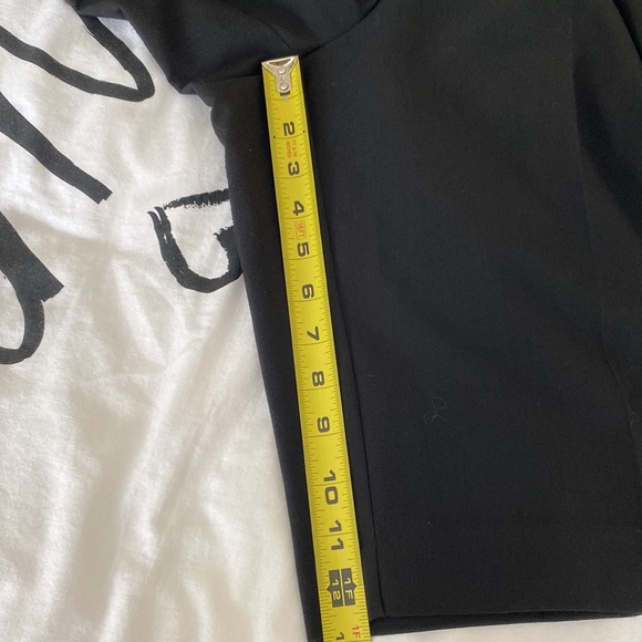 Shorts and Pants Size 18 - Picture 7 of 10